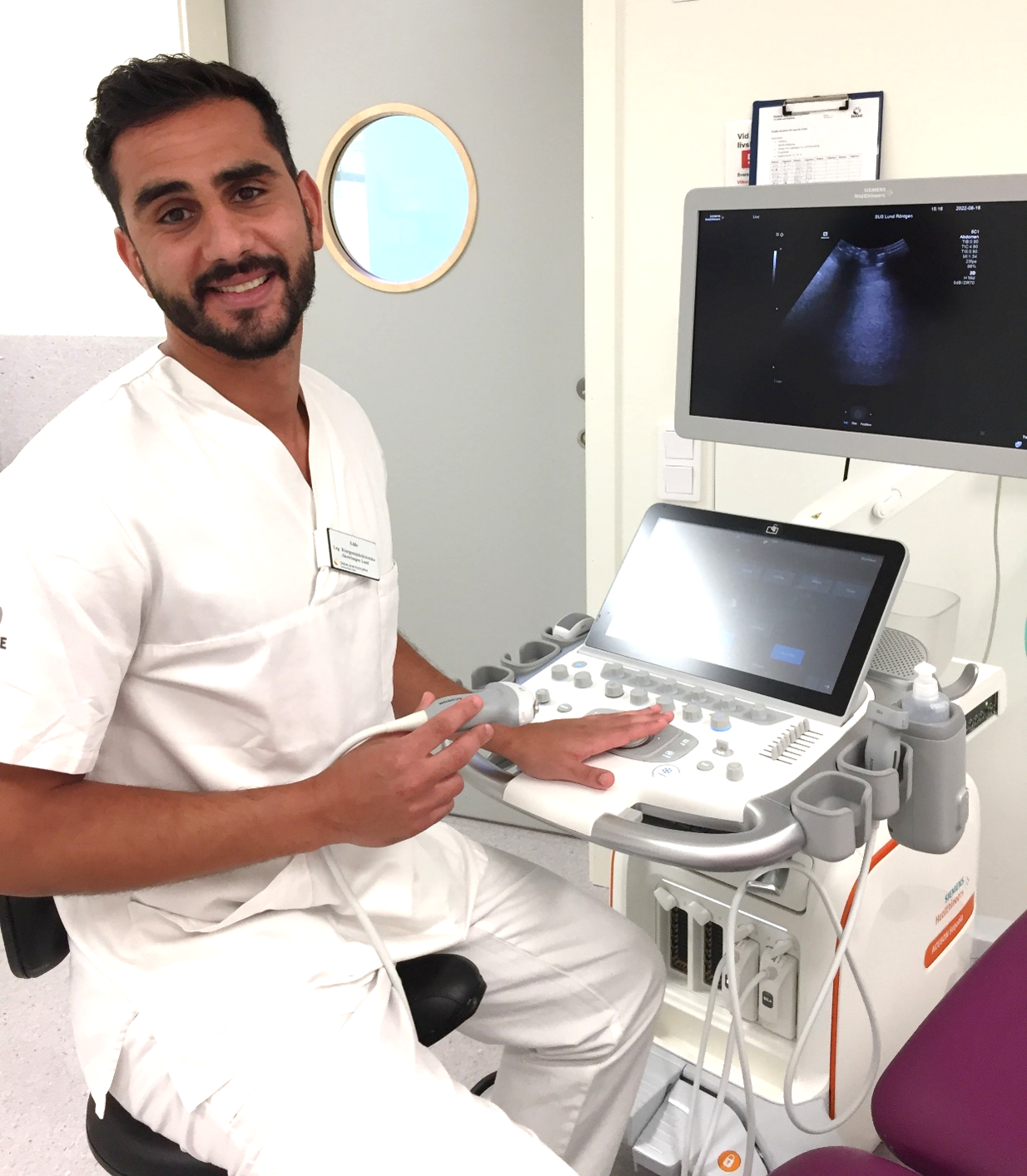 Sonograf röntgensjuksköterska Röntgen Skånes universitetssjukhus